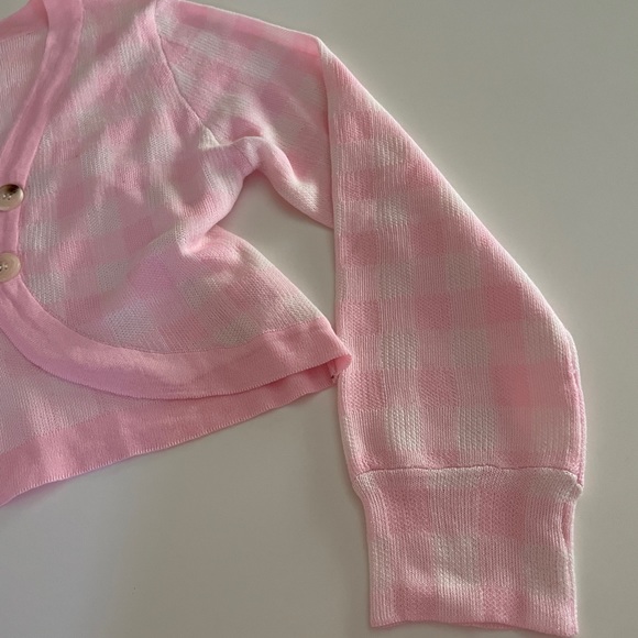 Checkered Cropped Cardigan - Picture 3 of 9
